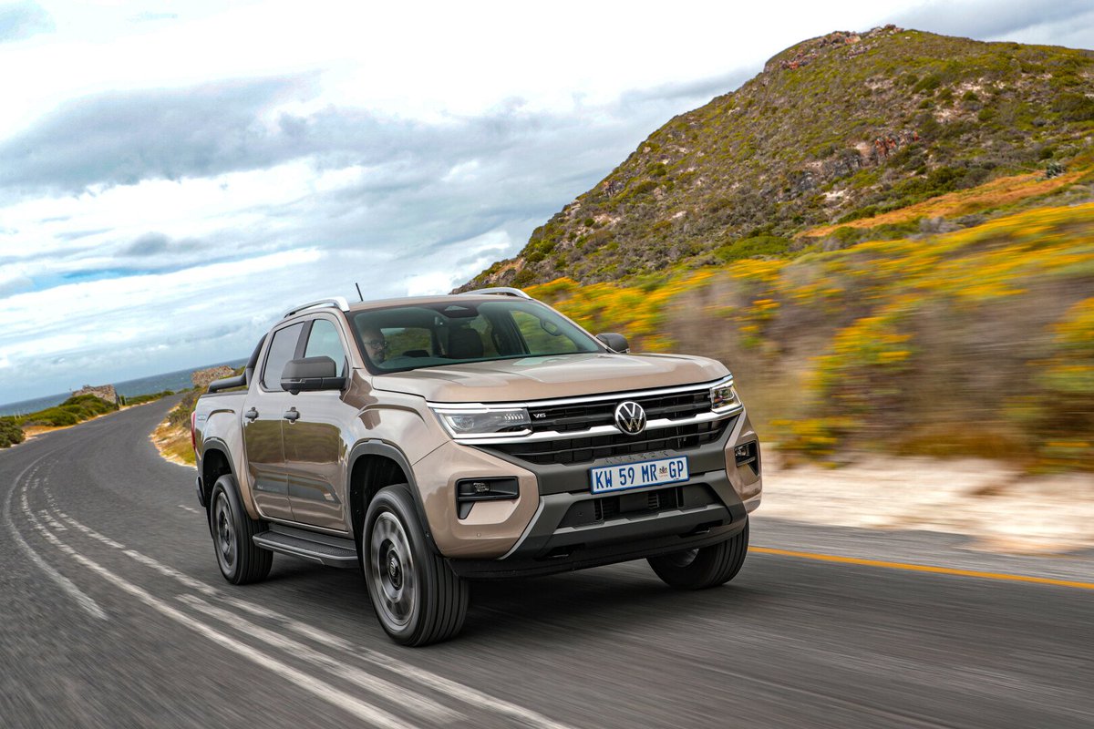 drivenbynd's tweet image. The second-generation Amarok, which is proudly built in South Africa, will go on sale from @VolkswagenSA  dealers next month :

communitybynd.com/2023/02/23/the… #Amarok #Volkswagen