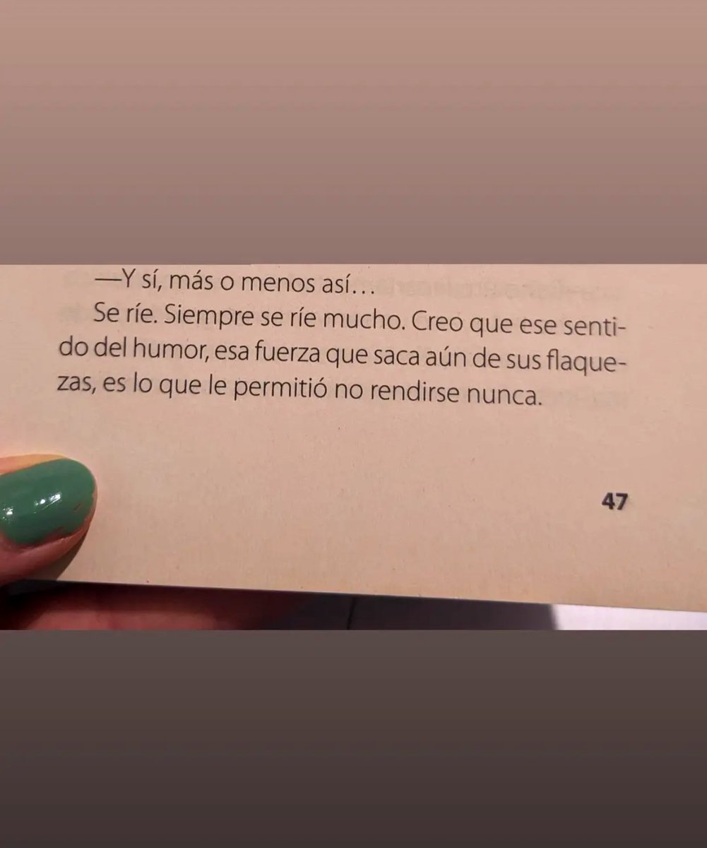 Cementedelibros's tweet photo. “Se ríe. Siempre se ríe mucho. Creo que ese sentido del humor, esa fuerza que saca aún de sus flaquezas, es lo que le permitió no rendirse nunca.”
Libro: Historias de diván
Autor: Gabriel Rolón
#cementeriodelibros https://t.co/oMO4OHiPRP