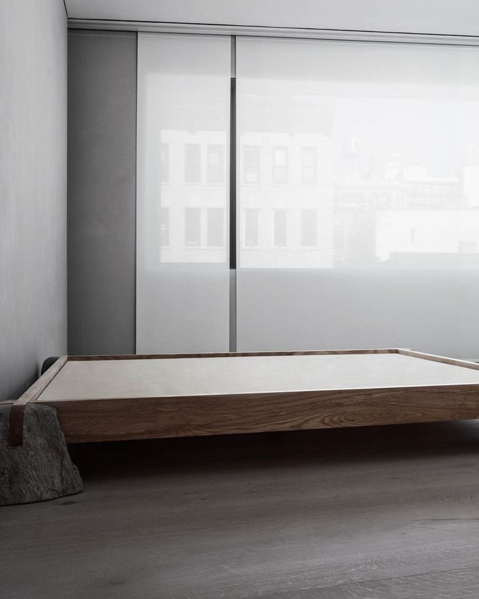 minimalgoodsco's tweet image. This bedframe uses stone as its primary foundation, with slabs of wood nicely settled inside. 

It kind of gives off some Flintstones vibes, but I&apos;m here for it.

Design by Stebbins Design and Atelier Scourbet

#bedroom #bedframe #stonedesign #minimaldesign