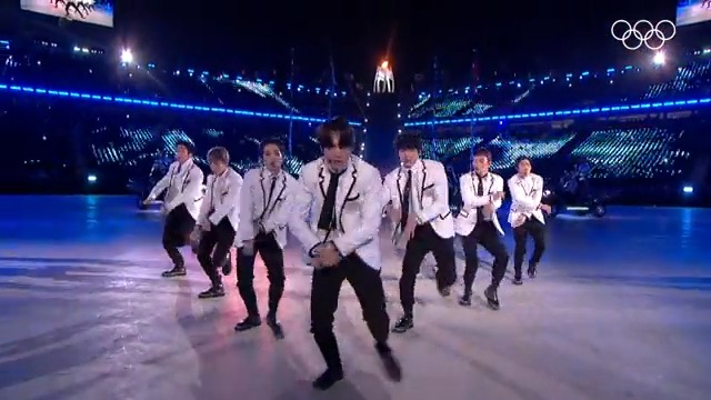 北京オリンピック閉幕記念◆JC平昌五輪◆ 盗作疑惑が浮上した平昌五輪閉会式の「祈願の塔」 | Joongang Ilbo