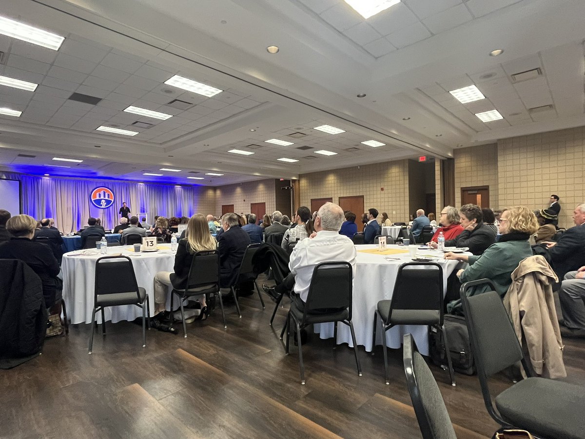 AmySperopTV's tweet image. “No. Matter. What.” His personal mantra to pull himself out of a hole that started an epic quest. @sterlinghawkins @cityCURRENT Great words to motivate. #PowerTheGood #CityCurrent #NoMatterWhat