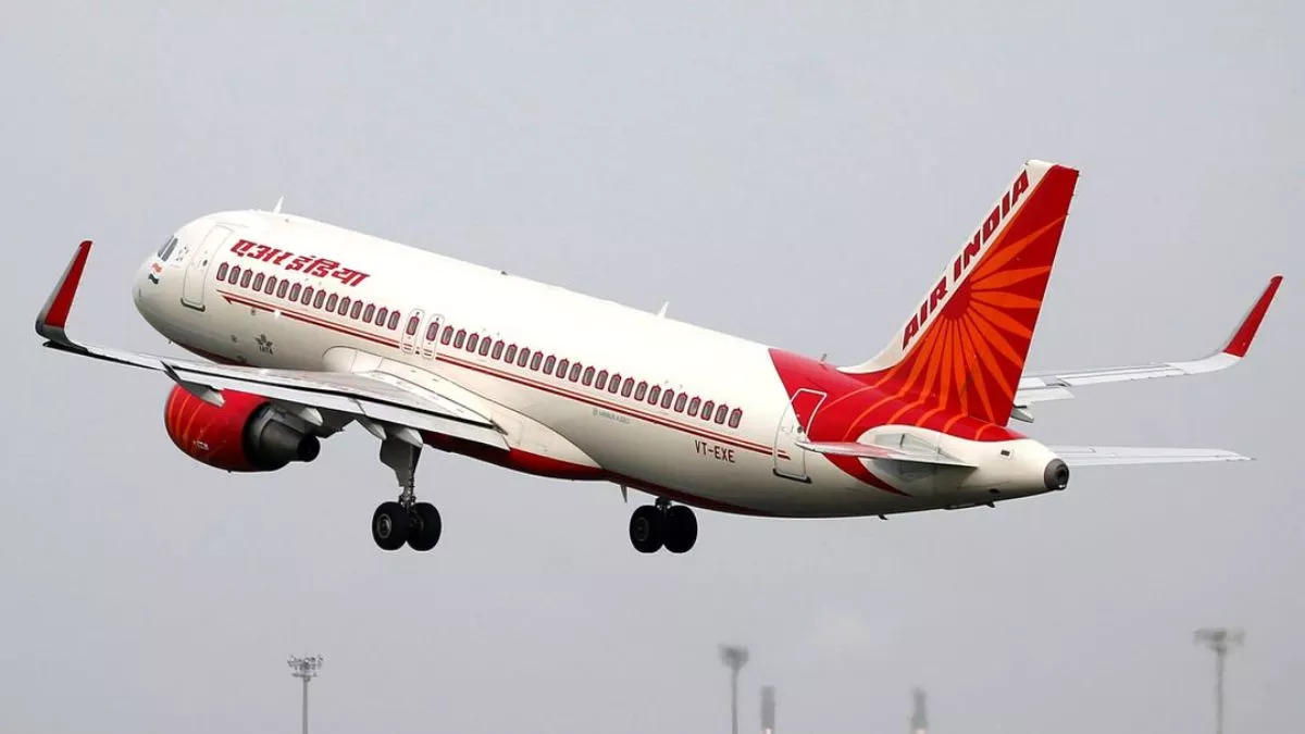 एयर इंडिया में होगी बंपर भर्ती : बड़ी तादाद में होगी पायलटों और क्रू मेंबर्स की भर्ती : एयरलाइन अपने घरेलू और अंतरराष्ट्रीय परिचालन का विस्तार कर रही है। हायरिंग के दौरान कुछ भूमिकाओं के लिए 2 करोड़ रुपये तक के सैलरी पैकेज ऑफर किए गए हैं., #एयरइंडिया

tejas24.com/trending/news/…