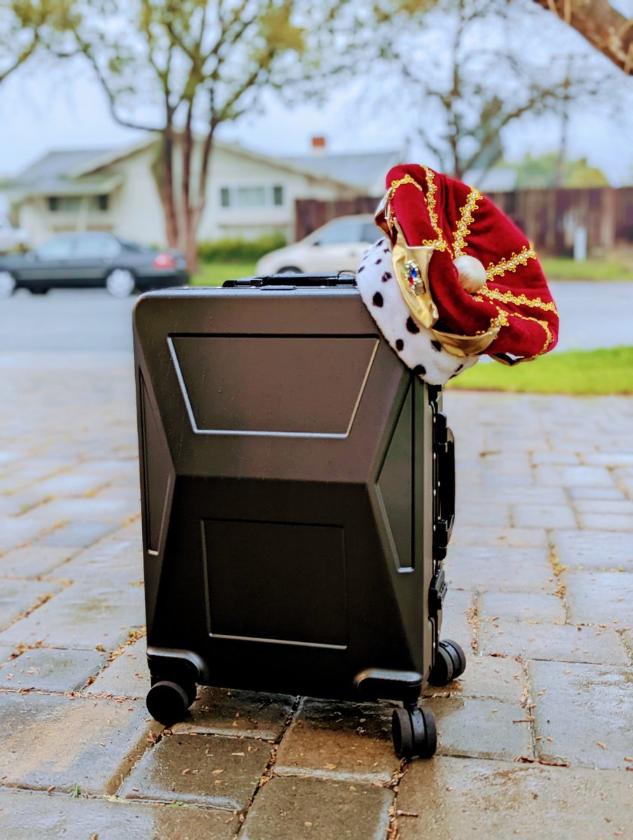 SjvTesla's tweet photo. I'm not saying it's the π of all suitcases, but a picture is worth a thousand words. Get yours at https://t.co/tUB4ionnzX and use code: SJVTESLA
@Riz
$tsla
#notacyberbackpack
#Cybertruck
#Tesla https://t.co/Bt09zTzTsV