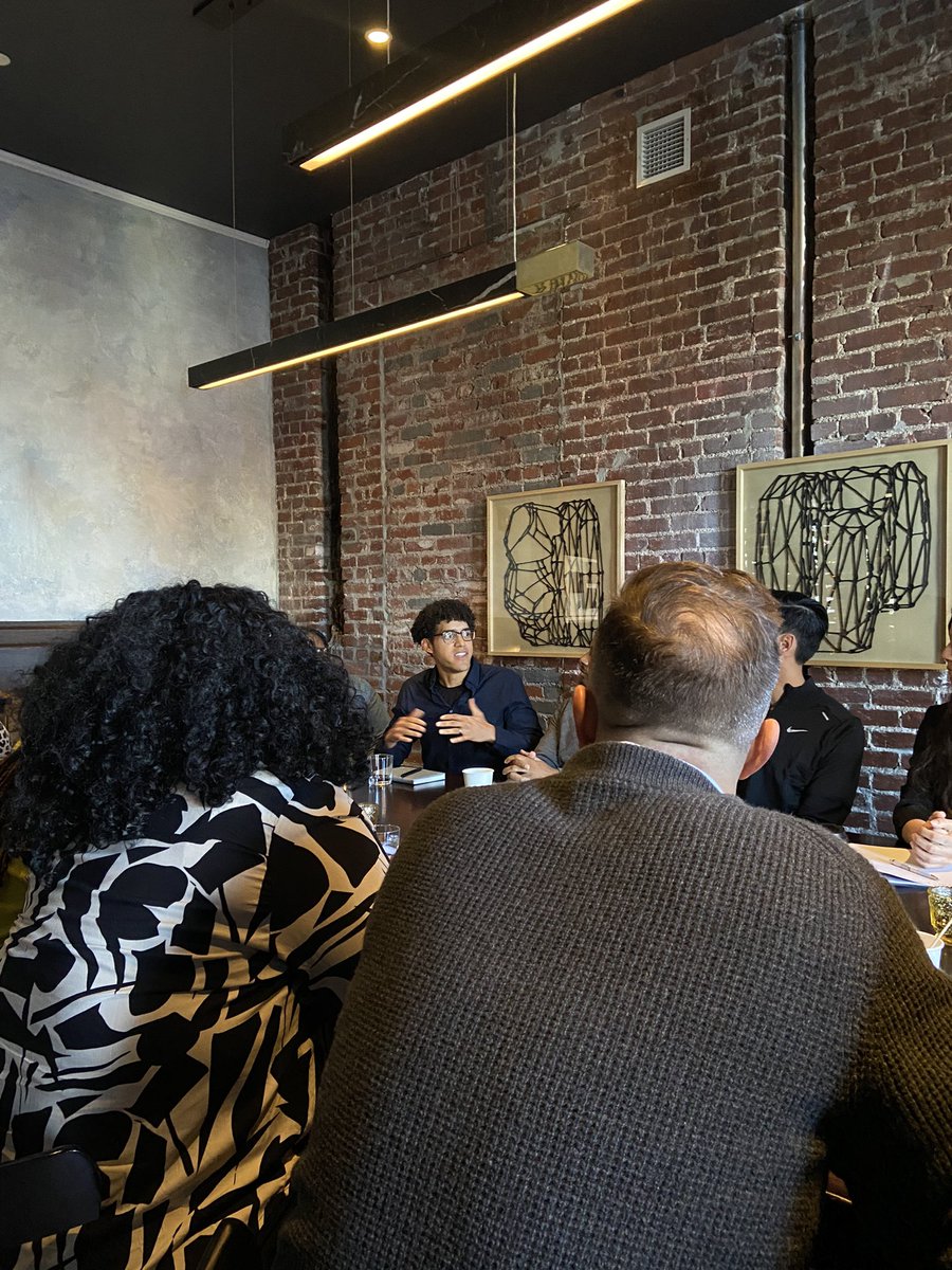 PIPELINEorg's tweet image. Fellows have been learning a lot this week from not only their coaches but from each other as well! One of the highlight moments for Pathfinders was hearing someone say, “Luck is where preparation meets opportunity.” 
#Module1 #PipelineEntrepreneurs