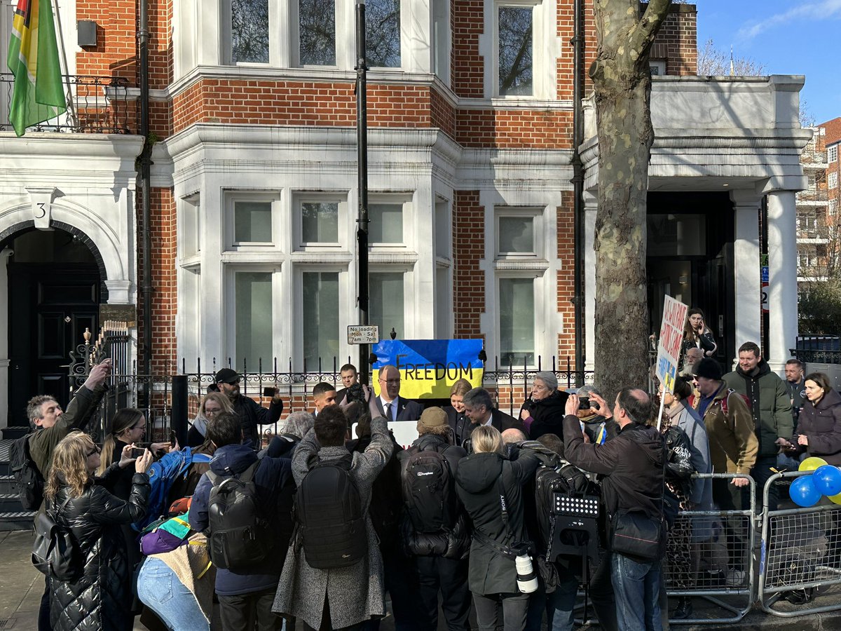 Grand Union Paddington tweet media