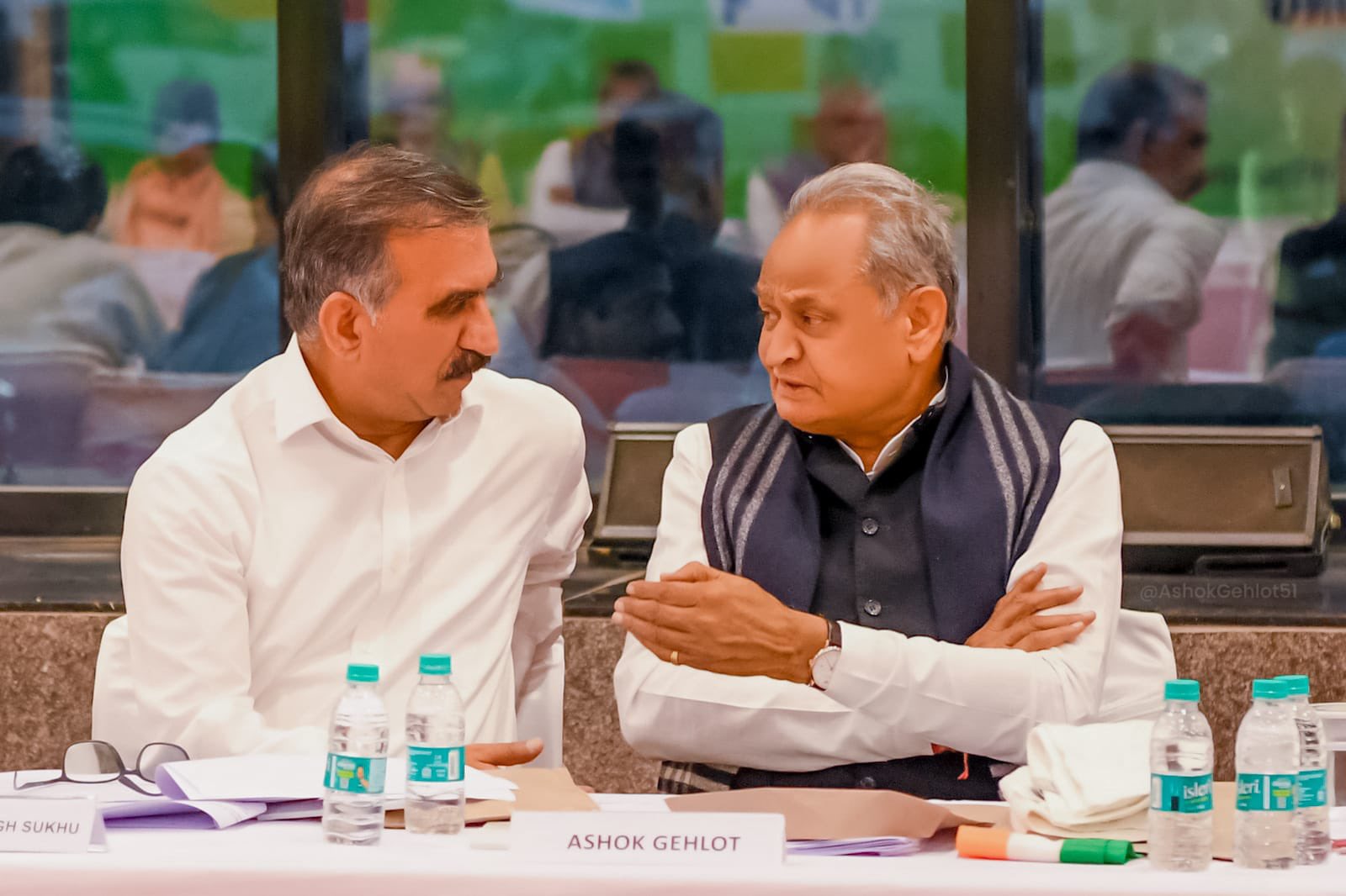 Ashok Gehlot on Twitter "चिंतन, मंथन, मनन ! आज रायपुर में आयोजित