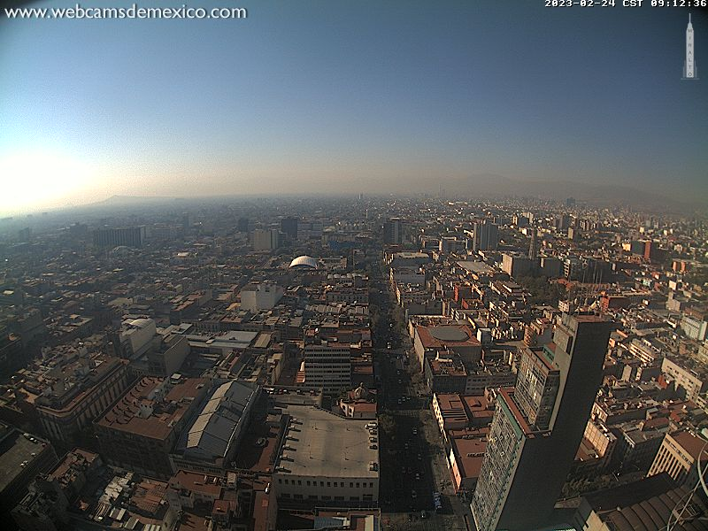 SkyAlertStorm's tweet photo. Calidad del aire en CDMX es moderada mientras que en Tlalnepantla (EdoMex) es mala por partículas.
Más tarde, con el aumento de la radiación solar, es cuando incrementa la contaminación por ozono que es lo que activó ayer la Fase 1 de #ContingenciaAmbiental la cual se mantiene. https://t.co/yrIzoGCoyK