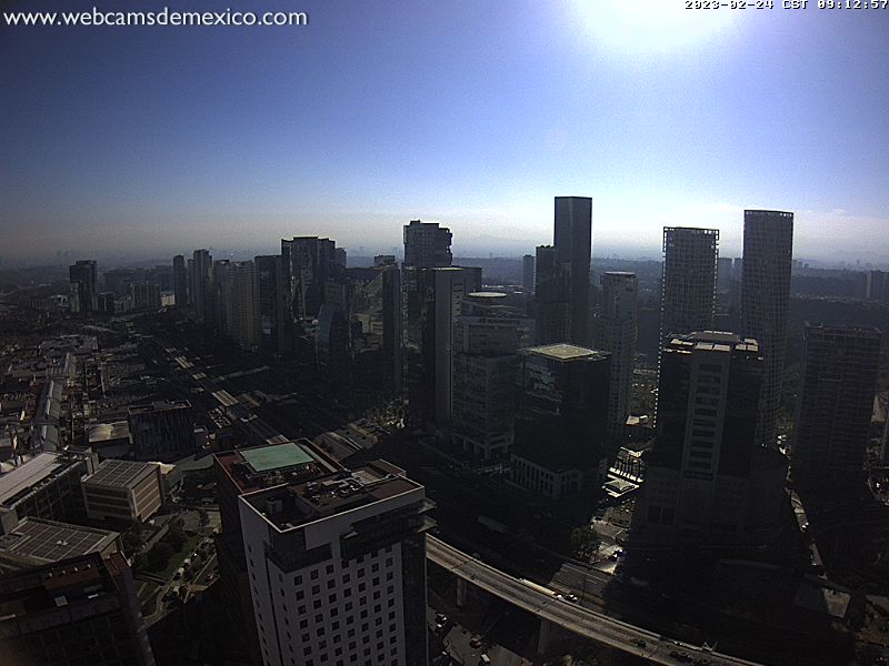 SkyAlertStorm's tweet photo. Calidad del aire en CDMX es moderada mientras que en Tlalnepantla (EdoMex) es mala por partículas.
Más tarde, con el aumento de la radiación solar, es cuando incrementa la contaminación por ozono que es lo que activó ayer la Fase 1 de #ContingenciaAmbiental la cual se mantiene. https://t.co/yrIzoGCoyK