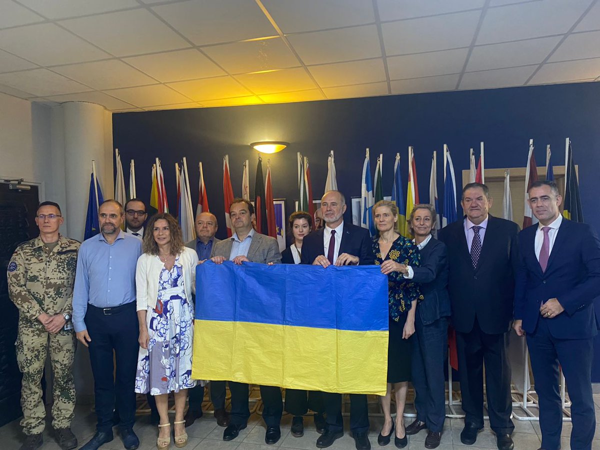 UE au Mali tweet media