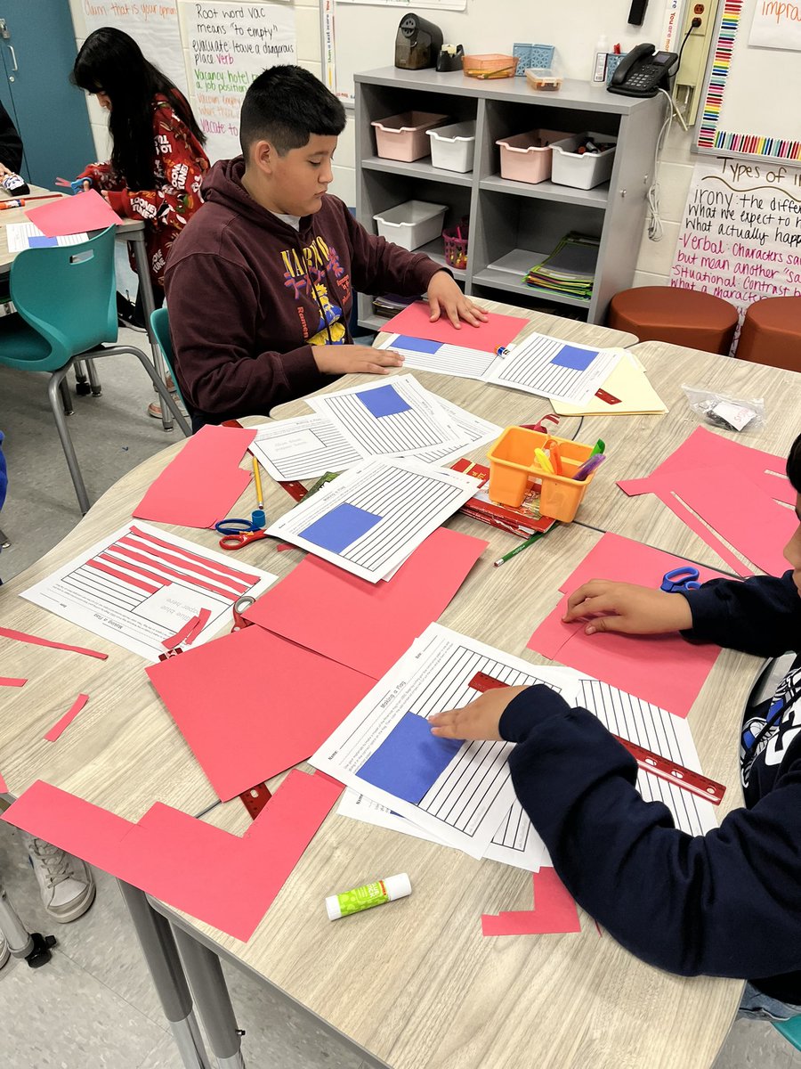 msalcala96's tweet photo. A fun way of showing students how factories were during the Industrial Revolution! #WISE https://t.co/ogUC5SH4lN