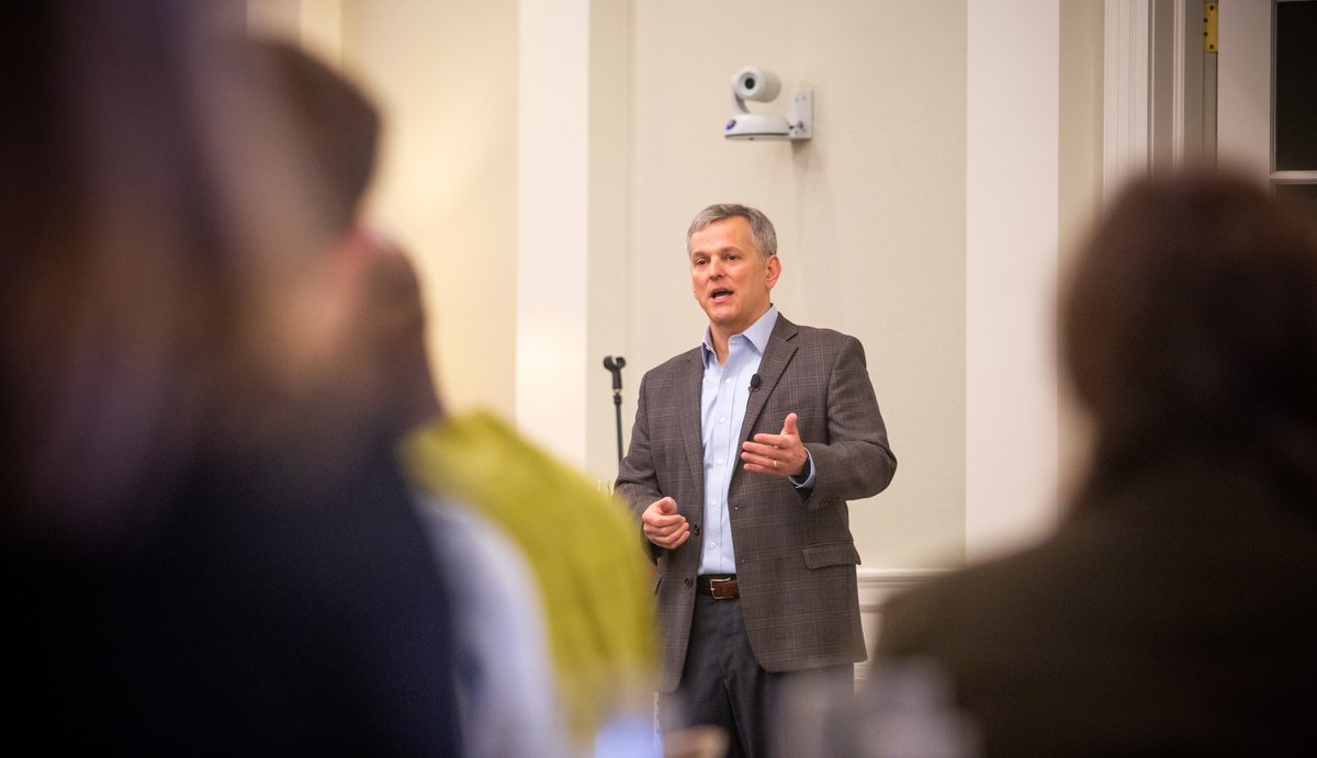 MoreheadCain's tweet photo. Thank you to North Carolina Attorney General @JoshStein_ for speaking with scholars this morning at Food for Thought! (Photo by Aayas Joshi ’26) https://t.co/lV5o7Wwgyr