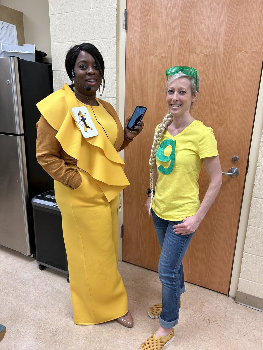 Carol Mohn tweet media