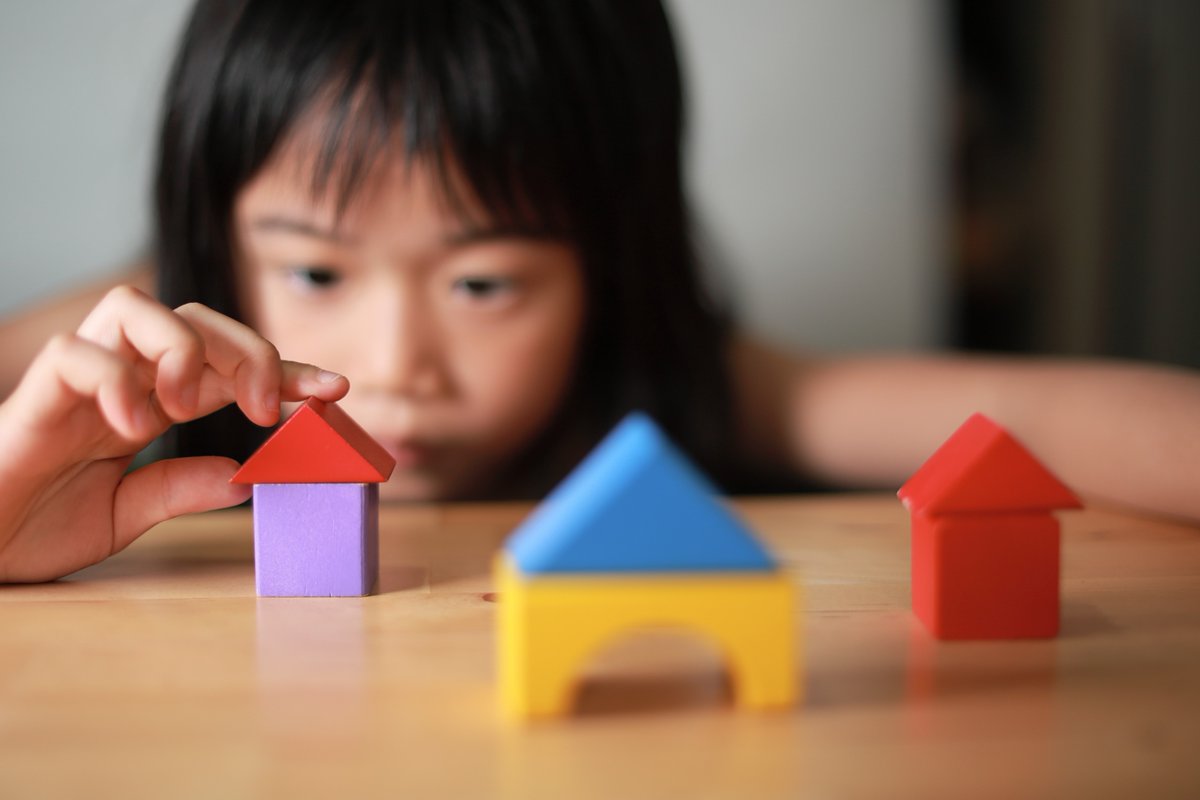 CDCEnvironment's tweet photo. #DYK? ATSDR’s Choose Safe Places for Early Care and Education (#CSPECE) program gives towns, cities, and states guidance to ensure early care and education facilities are located away from chemical hazards. Learn more: https://t.co/zxsxH9kRaD. #ATSDR https://t.co/JwrhPu0a6H