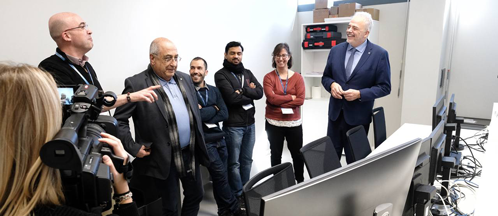 ALBAsynchrotron's tweet photo. Avui hem inaugurat el #JEMCA, el nou Centre de #Microscòpia Electrònica al #SincrotróALBA🔬
Instal·lació pionera amb dos #microscopis, compartida entre diversos centres de #recerca i oberta a la comunitat científica
👉https://t.co/HM2wV3llsd🔗
#FEDERRecerca #FonsUEcat #ICTSnews https://t.co/TZEbOFo5Cq
