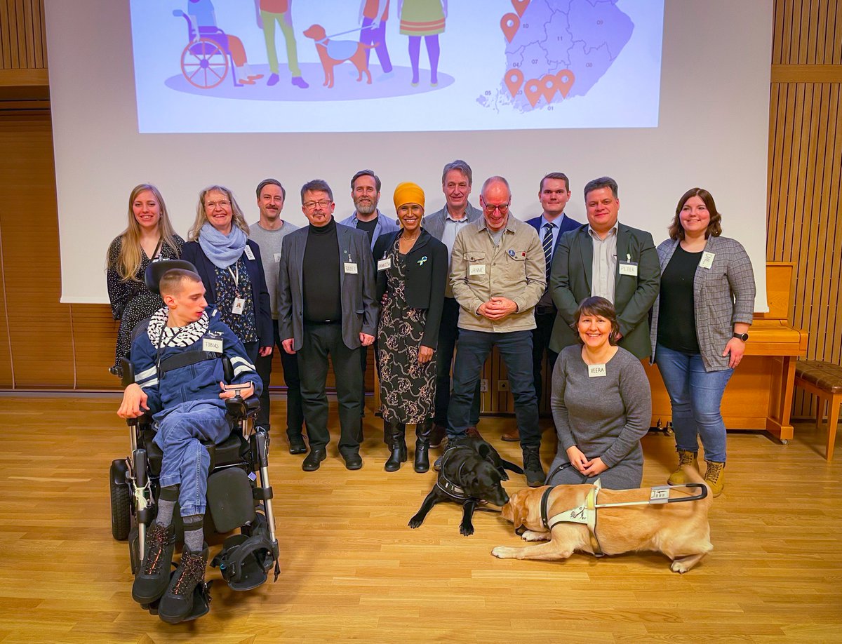 FDUVFinland's tweet photo. ”Bra koncept som gör att vi politiker får lära oss i stället för att predika valprogram.”👌
I går var det dags för dialogcafé i Vasa. Tack till alla som var med, både erfarenhetsexperter och kandidater!
#Riksdagsval2023
#EnAnnorlundaValtillställning
#dialogpaus https://t.co/65RCI8Ii3B