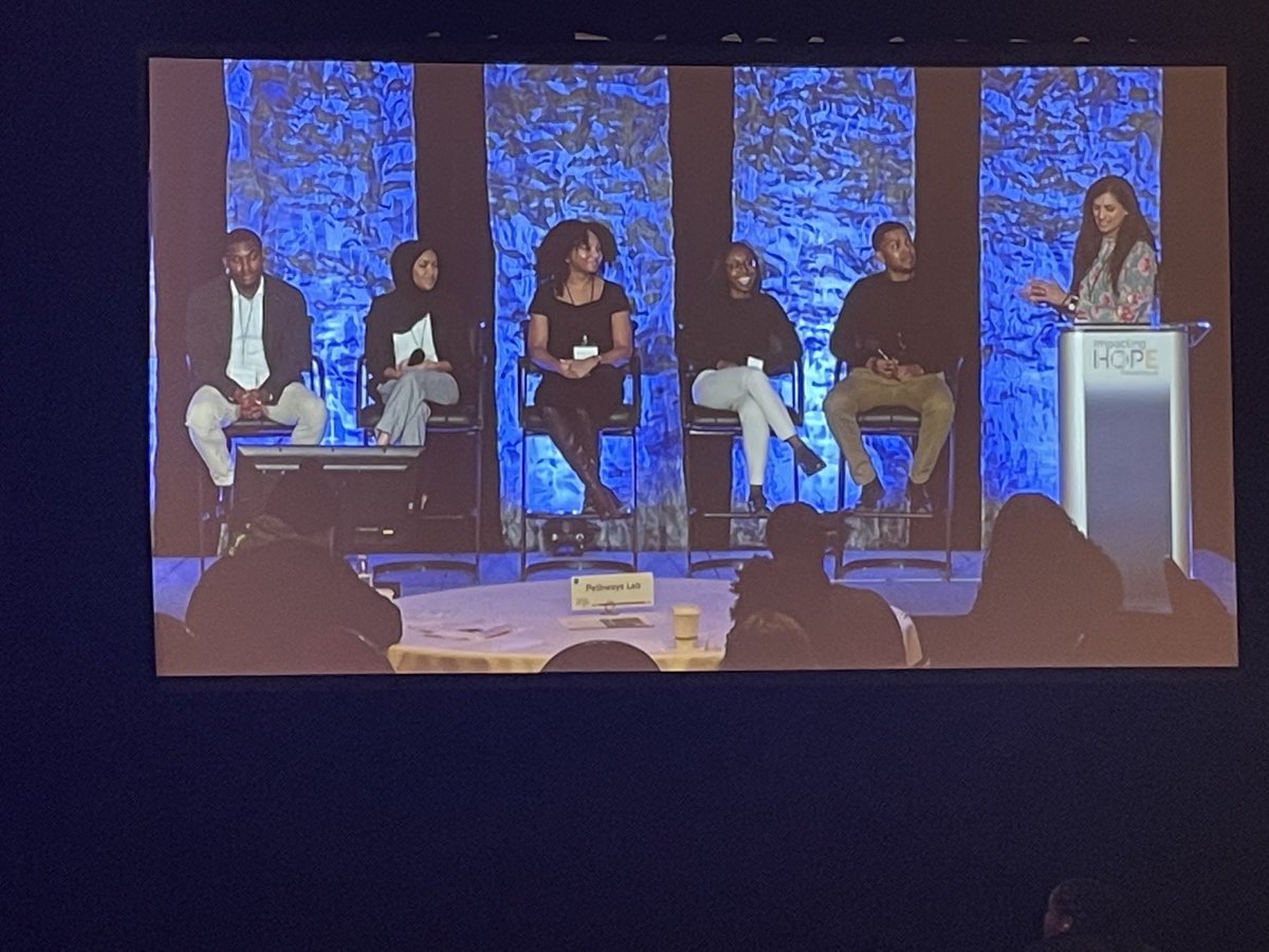 perrone_erin's tweet photo. The FUTURE healthcare leaders on stage NOW!! @UMichSurgery @UMPedsSurg #ImpactingHOPE https://t.co/g86JOQLxWD