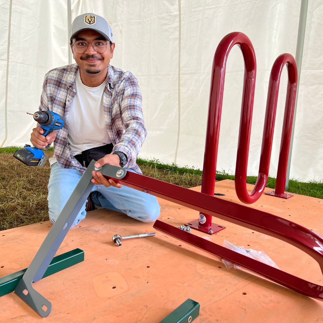 CleanFoundation's tweet image. Become a #cleanleader this summer through our Clean Leadership Summer Internship program. 

Applications open on Monday! Learn more: cleanfoundation.ca/clean-leadersh…