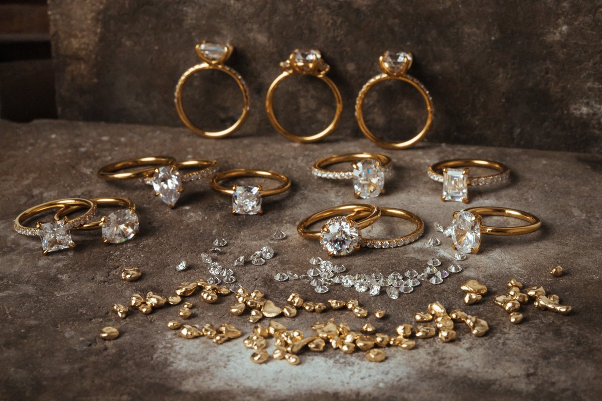 RIVAPrecisionNY's tweet photo. It's finally here: RIVA's new Fairmined gold engagement and wedding ring collection! Visit our Website to see the full catalog: https://t.co/SSgEaJBwfQ #Fairmined #GoldToBeProudOf @Fairmined https://t.co/j8tm5A1rvP