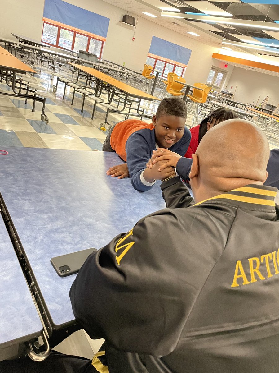 Some of our boys enjoyed a special breakfast with the Alpha Phi Alphas this morning. Thanks for committing to our students 🖤💛💙🧡 #TeamDCS #Community