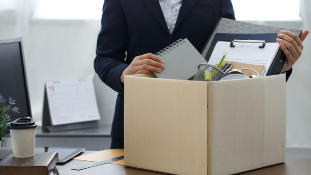 OfficeteamNH's tweet photo. High demand for talent persists, despite ominous signs of downsizing. Thomas Vick shared thoughts with CIO Dive on trends in the tech sector and Keith Waddell chimed in as well on news of tech layoffs. Check out the full article! https://t.co/mRn8ZwXGyj https://t.co/qhqsZ4xv7G