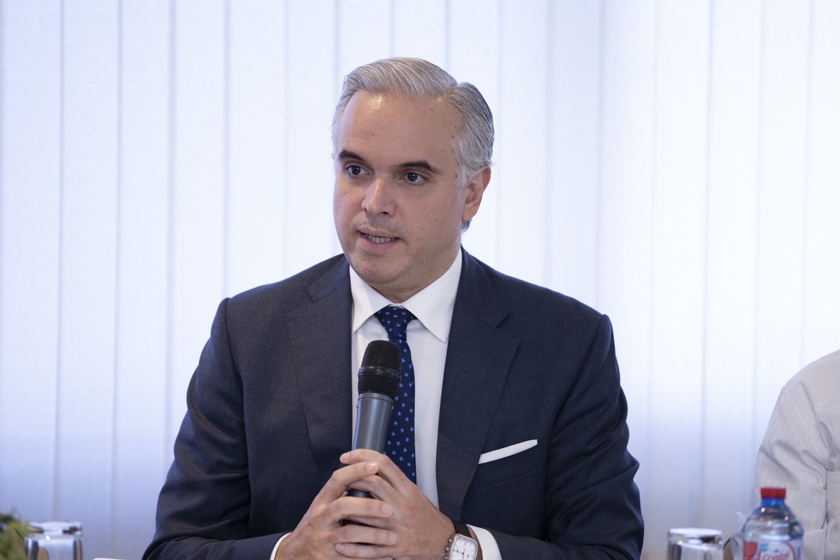 CES_RepDom's tweet photo. El ministro de Trabajo, señor Luis Miguel De Camps, presenta ante el CES, los avances en la Reforma Laboral. https://t.co/yprsWjdP5Q