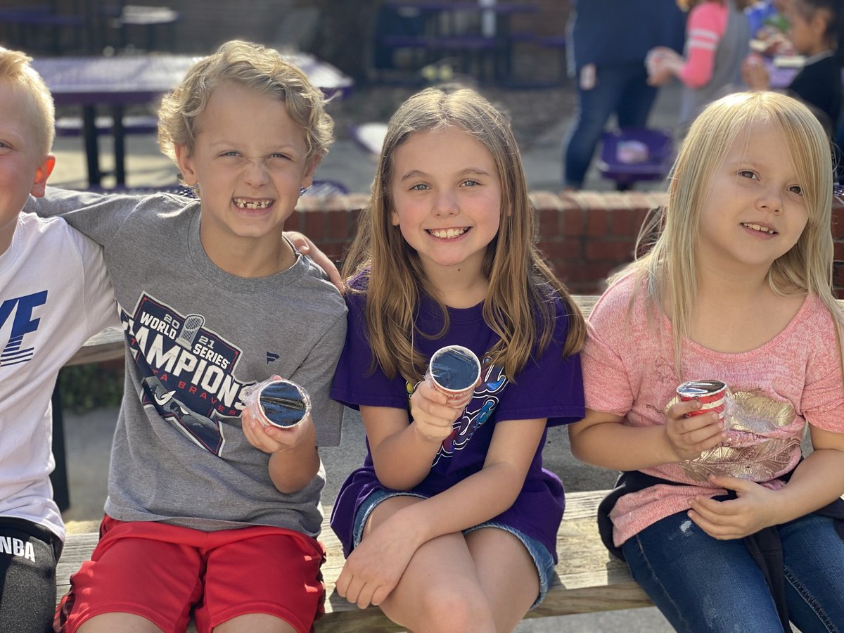 A huge thank you to Mrs Burnett for inviting Mrs Long from Church Creek Farm for an amazing career visit with our 2nd graders today!
Mrs. Long shared her typical “farming” uniform, talked about community gardening, and helped our students plant their own 🌻 in a cup!