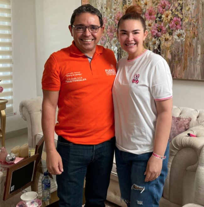 ElValleEsValle's tweet photo. Para los que preguntaban de donde iba a sacar plata Katia Ospino para la campaña a la gobernación del Cesar , aquí está lo que era un secreto a voces. 👎👎👎���👎 https://t.co/WgHLuRPz1c