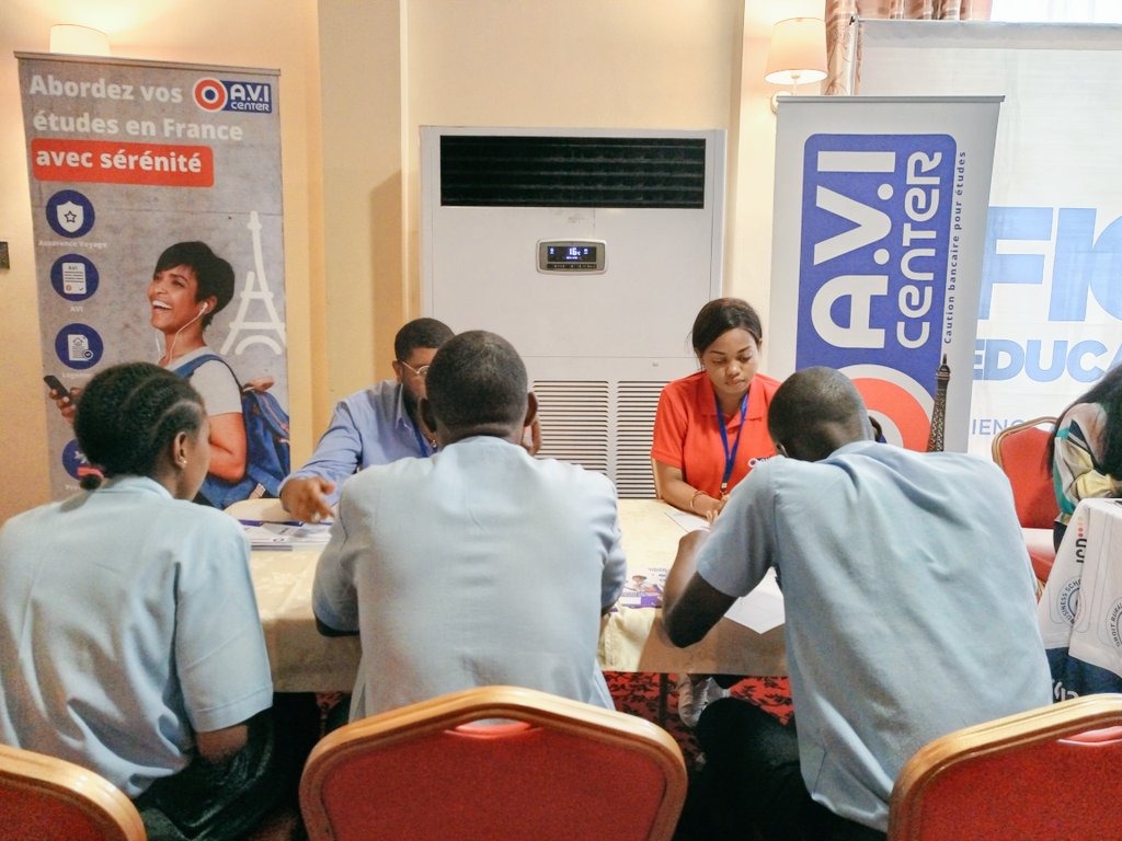 AVIcenter237's tweet photo. Première journée satisfaisante avec la présence de plusieurs écoles ce jour à #Yaoundé pour le "Salon des Études en #France"

Cc @ExceliaGroup
@tbs_education @audencia @EMStrasbourg @omneseducation_ @IPAGBS  @Montpellier_BS @ISTEC_Paris @ESCPauBS @ICNbs @KedgeBS @groupe_iscparis https://t.co/UdWnAubKp8