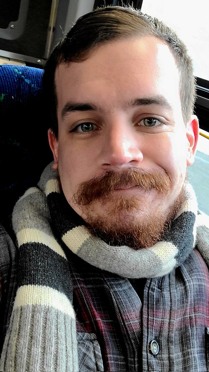 Okay I know this is too many selfies in a row but these seats are comfy and this morning light is incredible. 

#transitotter 
#comesnugglemeplease
#gayswhohashtagforattention