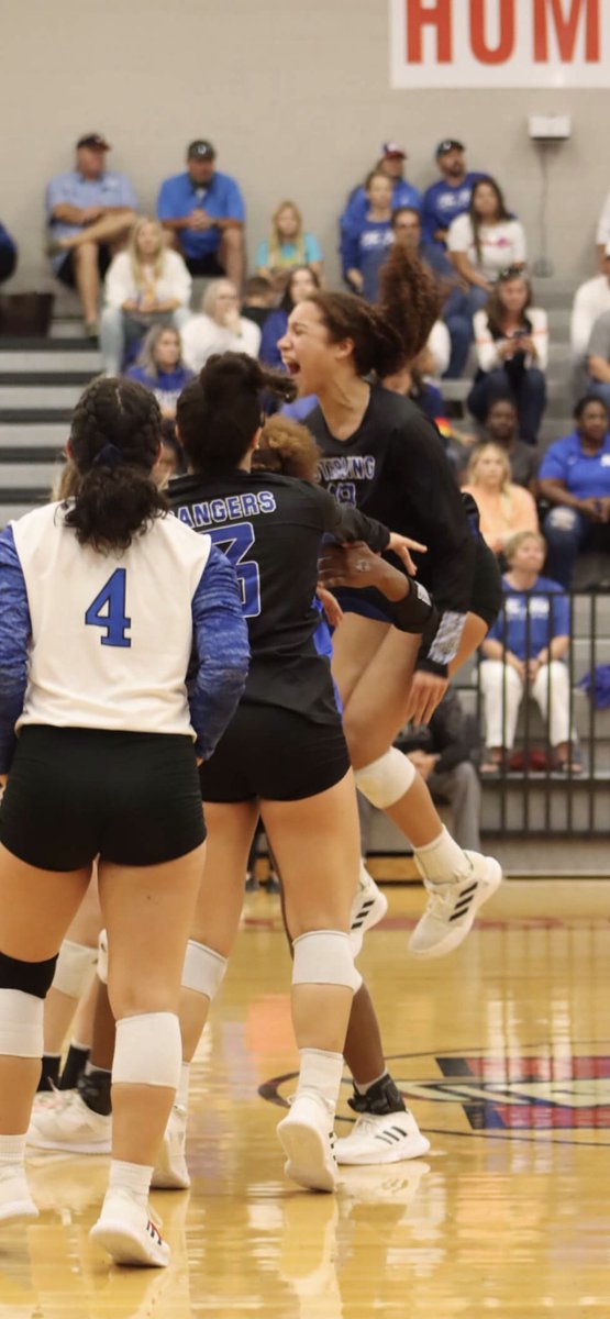 BaileePayne24's tweet image. Challenge accepted Music City! #excitementlevel #AVA17Attack