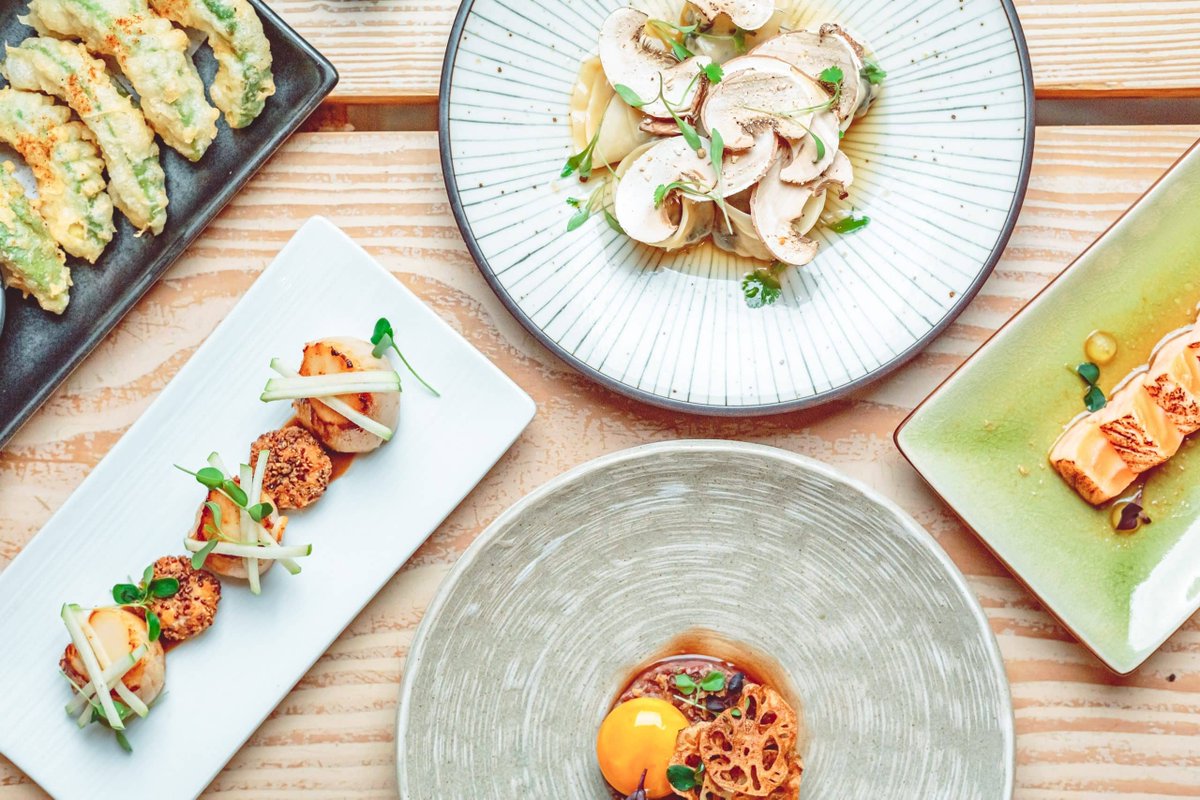 Spinningfields's tweet photo. @AustralasiaMcr invites you to dine amongst the blossom during their Hanami Festival with House of Suntori this #MothersDay. 

Mums dining on 19 March will also receive a surprise gift from Rituals of Sakura.

Reservations: https://t.co/nLTGKMTRLL https://t.co/gfnrWcfnM6