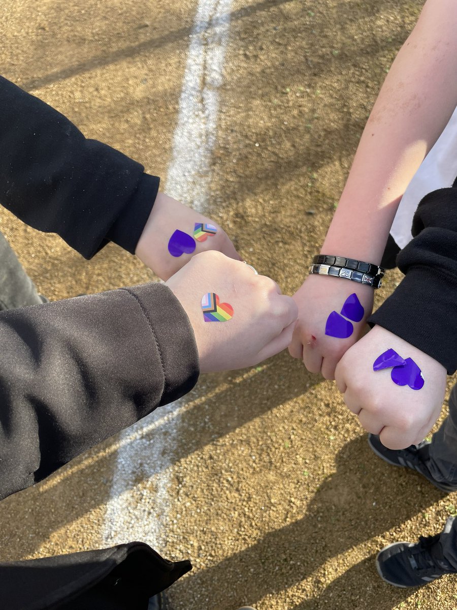 DHSInclusion's tweet photo. What amazing Purple Friday @drumchapelhigh 💜🎉 Almost 100 pupils took part in our 5K competition! With ribbon selling and lots of purple seen all over the school 🥰 Watch this space to see which amazing young person won the comp! 🏆 https://t.co/PeZprj3Njb