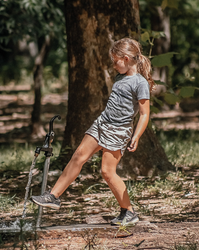 CampFireHOK's tweet photo. Everyone deserves to have a pair of shoes that makes them feel comfortable and confident to explore the outdoors. This is why we are participating in National Shoe the World day on Mar. 15th. Stop by our office between now and March 15th to donate your lightly loved shoes! https://t.co/CFfHRJ86Lf