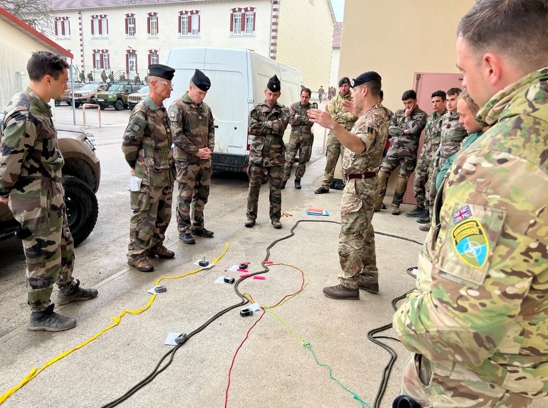 22 Engineer Regiment Dive Team (@22engrdiveteam) on Twitter photo More #interoperability for <a href="/22EngrRegt/">Commanding_Officer</a> #ARMYDIVERS on Ex GAUL DIVE with <a href="/13RG_officiel/">13e régiment du génie</a> and additional support from <a href="/26Dive/">26 Engineer Regiment Dive Team</a> & <a href="/24CdoRE/">24 Commando Royal Engineers</a>. Objectives included underwater navigation, profiling and recce with divers inserting via 2 man kayaks at night.
<a href="/MvrSp/">British Army Manoeuvre Support</a> <a href="/8EngrBde/">8 Engineer Brigade</a> <a href="/Proud_Sappers/">Corps of Royal Engineers</a> More #interoperability for <a href="/22EngrRegt/">Commanding_Officer</a> #ARMYDIVERS on Ex GAUL DIVE with <a href="/13RG_officiel/">13e régiment du génie</a> and additional support from <a href="/26Dive/">26 Engineer Regiment Dive Team</a> & <a href="/24CdoRE/">24 Commando Royal Engineers</a>. Objectives included underwater navigation, profiling and recce with divers inserting via 2 man kayaks at night.
<a href="/MvrSp/">British Army Manoeuvre Support</a> <a href="/8EngrBde/">8 Engineer Brigade</a> <a href="/Proud_Sappers/">Corps of Royal Engineers</a>