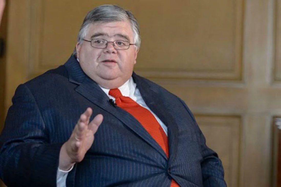 Breedlove22's tweet image. Show me a better visual metaphor for central banking.