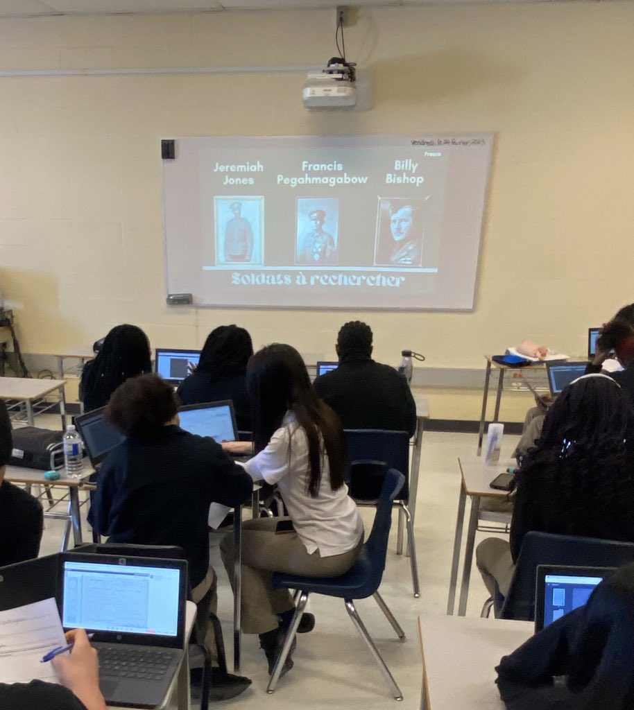 MmeBedarf's tweet photo. First day analyzing war records or WWI soldiers. Such great learning!
Thanks for the idea Ms. Iorio!!
#DCDSBExcellence
@notredame_css https://t.co/Qt51i6Z0sO