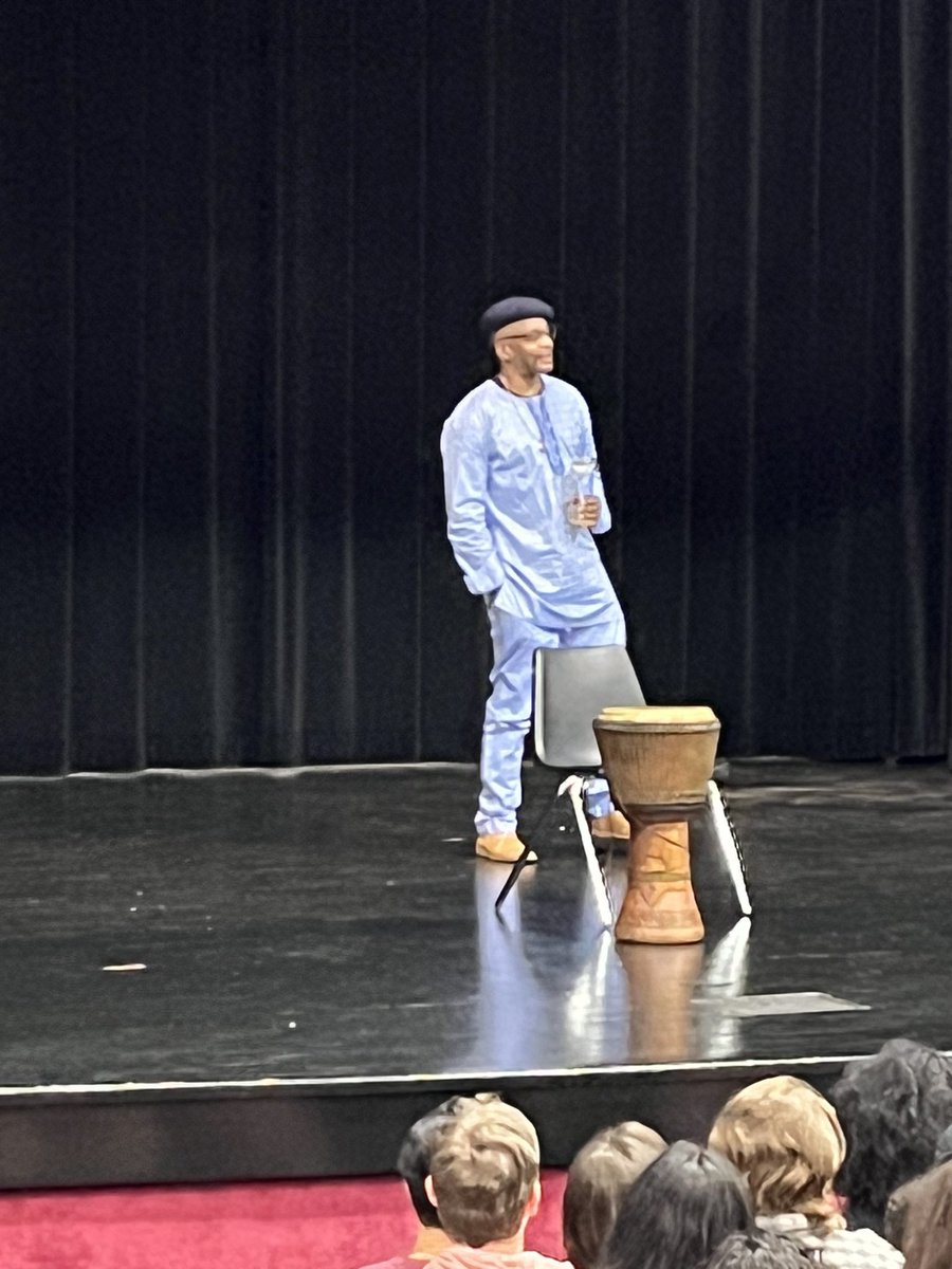 LEC guest speaker  Thomasi McDonald , storyteller, actor, advocate. <a href="/LEC_CCCC/">Lee Early College</a>  <a href="/KishaTimberlake/">KishaTimberlake, Ed.D, NBCT</a>  <a href="/AVID4lcs/">AVID4LCS</a>