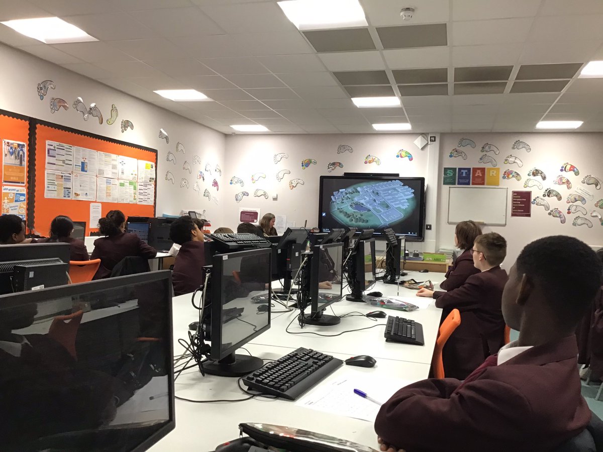 KHPcomputing's tweet image. We are very excited to have Bletchley park visit today for our code breaking club.  Today we are learning morse code.