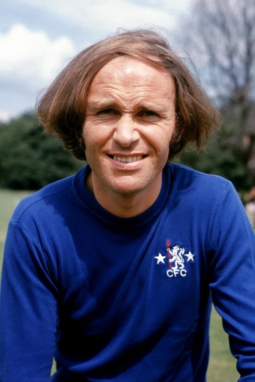 FootballInT80s's tweet photo. Chelsea’s John Dempsey. 

Quality hair. https://t.co/Q3TyGN06mf