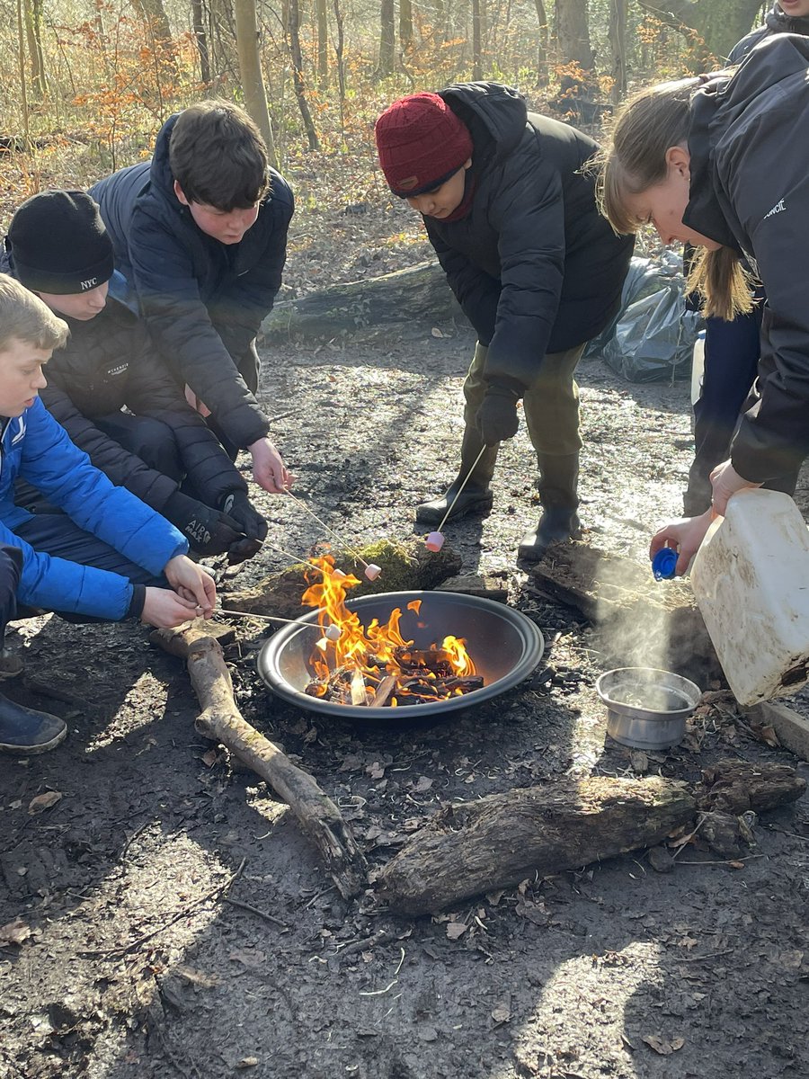 Room3MrStein's tweet photo. Final day of our adventures at Strathclyde Park and our ‘bushcraft’ skills.  Have a rest with some hot chocolate and toasted marshmallows. ☕️🔥 @HolytownPS https://t.co/XM3QzkAB0z
