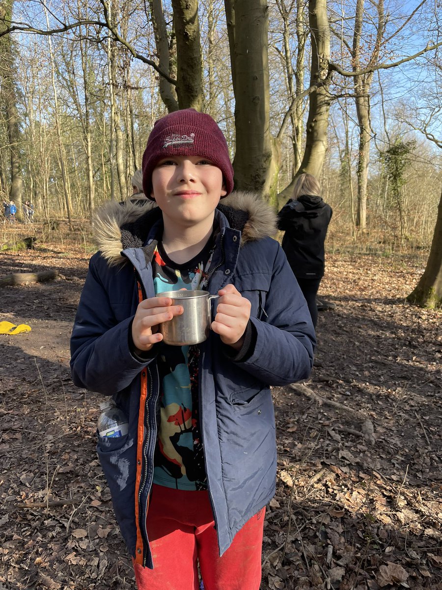 Room3MrStein's tweet photo. Final day of our adventures at Strathclyde Park and our ‘bushcraft’ skills.  Have a rest with some hot chocolate and toasted marshmallows. ☕️🔥 @HolytownPS https://t.co/XM3QzkAB0z