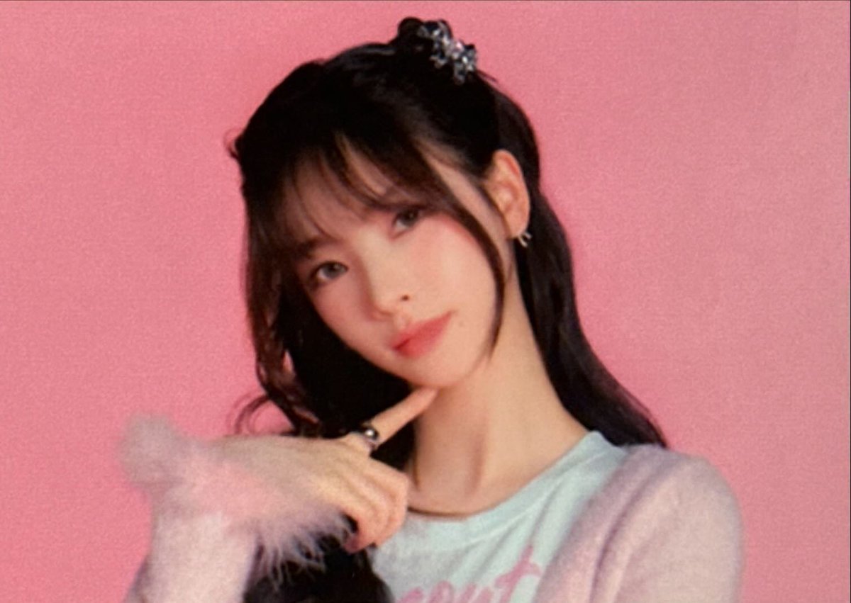 karinaspics's tweet photo. real life barbie https://t.co/44ozId13HW