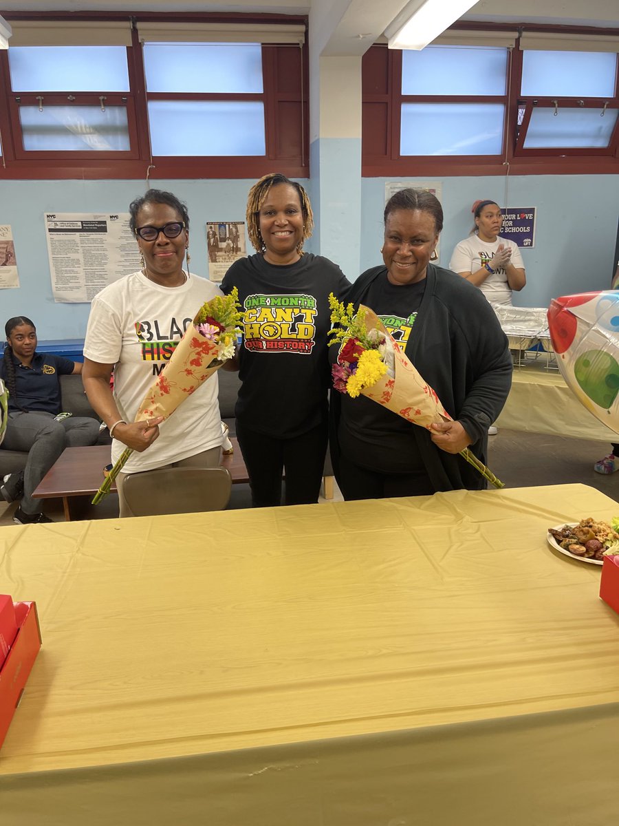 APHammondD16BK's tweet photo. Our PS/IS 308 Family is proud to call our Leaders, Dr Sharon Odwin and Dr Beatrice Thompson. Congratulations!!!!! ⁦@D16LEADS⁩ https://t.co/boY8aZNf82