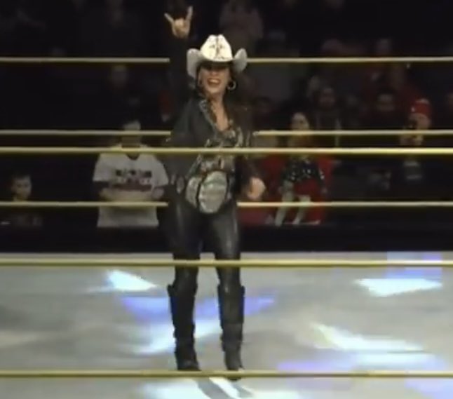 A year ago today - #KnockoutsChampion Mickie James made her return to Ohio Valley Wrestling #OVW #HardcoreCountry