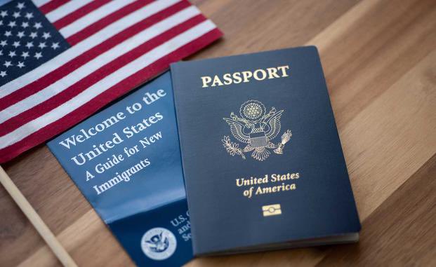 haicon_Official's tweet photo. #haicon: Ou kapab sitwayen ameriken epi ou pa ka sipote yon moun pou jwenn #HumanitarianParole. Dapre @USCIS pou yon ameriken vin yon sipòtè, li pa dwe baze andeyò Ozetazini, sa vle di li pa kapab fè l pandan li Ayiti oswa yon lòt kote. 100% konfime! https://t.co/AMdYH1SmSQ