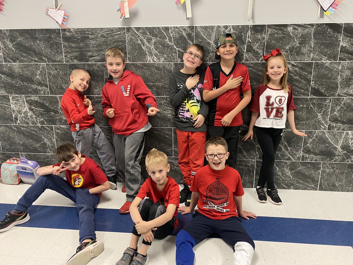 IES goes red! ❤️ <a href="/Independence_ES/">Independence Elem.</a> <a href="/KellerISD/">Keller Schools</a> #GoRedKISD
