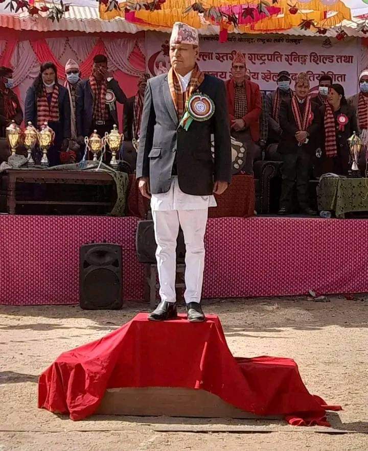 भाइरल तस्बिर !
भीम दाजुको पीर्के सलामी!