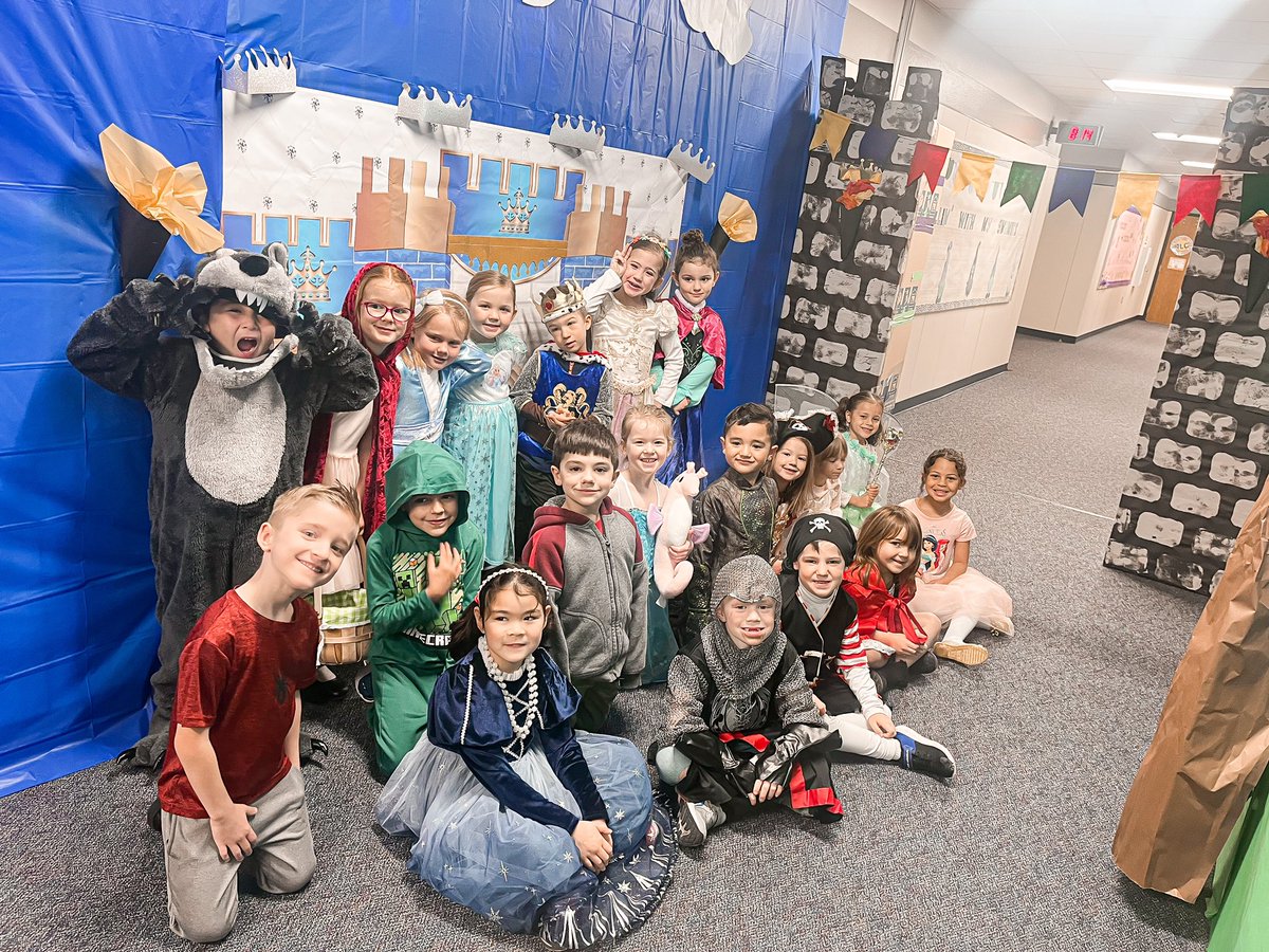 Kindergarten Fairy Tale Dress Up Day! <a href="/EddinsElem/">Eddins Elementary</a>