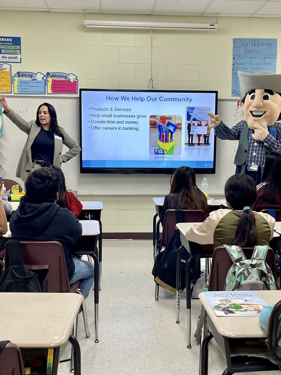 lsnbank's tweet photo. LSNB believes in setting our younger generations up for success by educating them in finance literacy. We are proud to give back to the communities that we love and serve. 
Lone Star National Bank… We Do What The Little Banks Can’t and The Big Banks Won’t. 

#LSNB #education https://t.co/gtIvPxdyOS