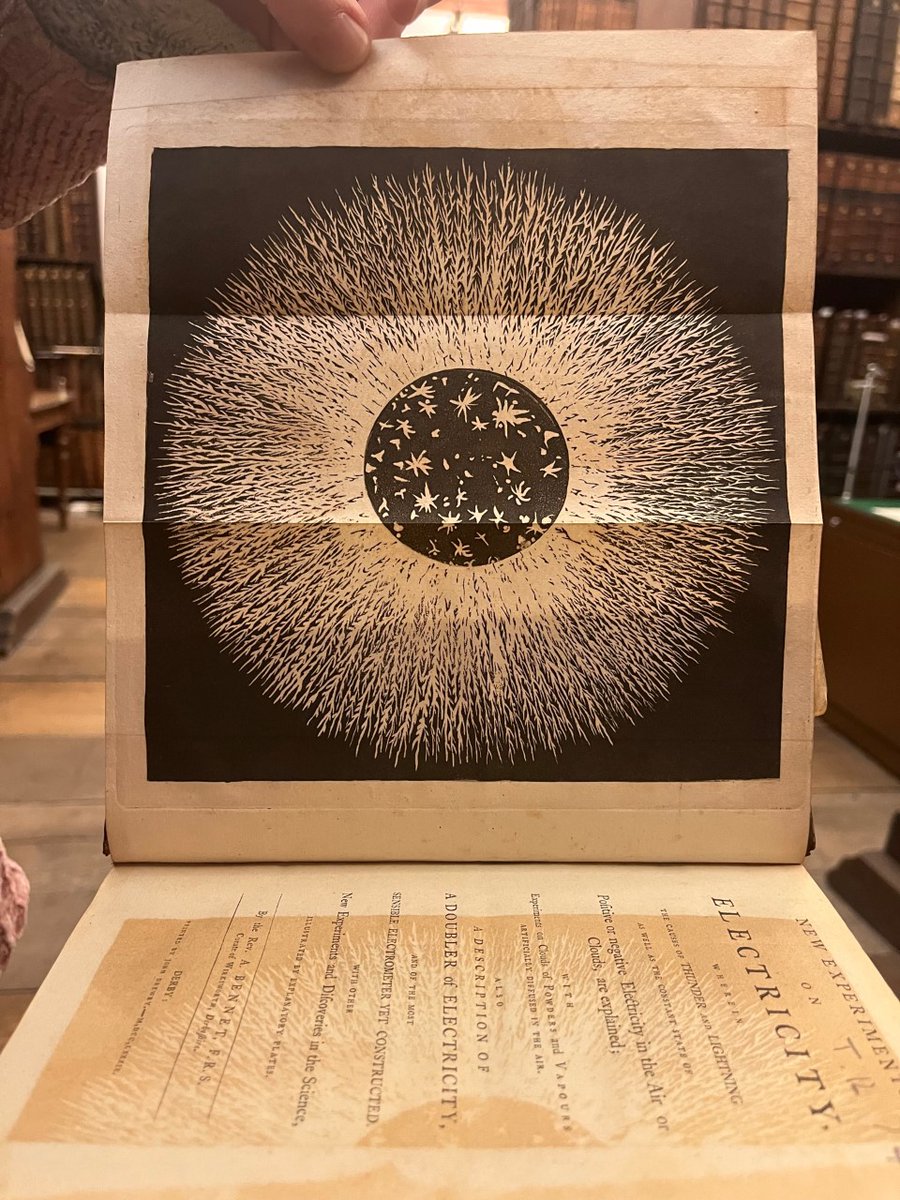 Queens' Library (@queens_lib) on Twitter photo ⚡️Eighteenth-century visions of electricity! ⚡️This engraving is taken from Abraham Bennet's 'New Experiments', published in 1789. It contains fascinating diagrams of potential electroscopes, and speculations about lightning, clouds, and the aurora borealis. (1/3) ⚡️Eighteenth-century visions of electricity! ⚡️This engraving is taken from Abraham Bennet's 'New Experiments', published in 1789. It contains fascinating diagrams of potential electroscopes, and speculations about lightning, clouds, and the aurora borealis. (1/3)